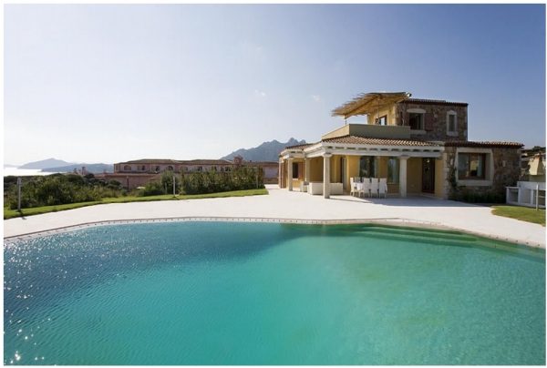 VILLA IN COSTA SMERALDA   CALA GRANU - immagine 2